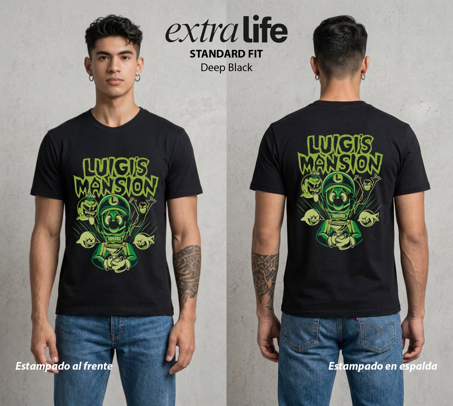 El Reino del Fontanero | El Hermano Verde #02183 - Playera Standard Fit | Deep Black - Foto en modelo