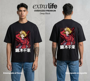 Las Guardianas Florales | Lycoris Recoil Chisato #02186 - Playera Oversized Premium | Deep Black - Foto en modelo