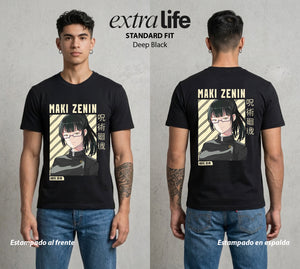 El Arte de las Maldiciones | Fuerza sin Magia #02191 - Playera Standard Fit | Deep Black - Foto en modelo