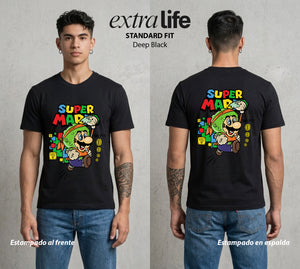 El Reino del Fontanero | El Fontanero Estelar #02215 - Playera Standard Fit | Deep Black - Foto en modelo