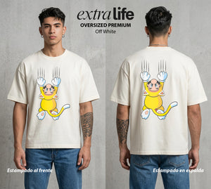 El Reino del Fontanero | El Fontanero Estelar #02266 - Playera Oversized Premium | Off White - Foto en modelo