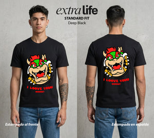 El Reino del Fontanero | El Saltador del Reino #02281 - Playera Standard Fit | Deep Black - Foto en modelo