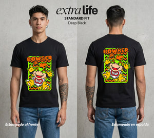 El Reino del Fontanero | El Fontanero Estelar #02284 - Playera Standard Fit | Deep Black - Foto en modelo
