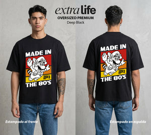 El Reino del Fontanero | El Fontanero Estelar #02289 - Playera Oversized Premium | Deep Black - Foto en modelo