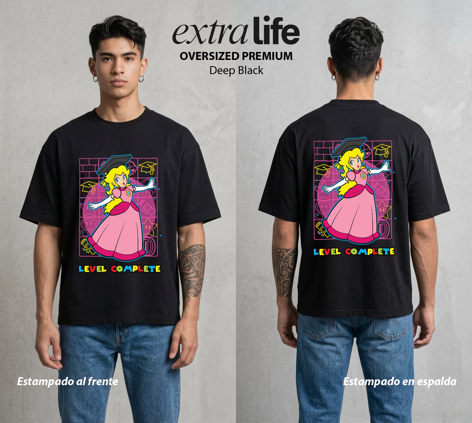 El Reino del Fontanero | El Fontanero Estelar en su Graduacion #02318 - Playera Oversized Premium | Deep Black - Foto en modelo
