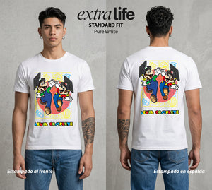 El Reino del Fontanero | El Fontanero Estelar en su Graduacion #02331 - Playera Standard Fit | Pure White - Foto en modelo