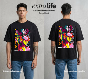El Coloso de Acero | La Diosa de Acero #02368 - Playera Oversized Premium | Deep Black - Foto en modelo