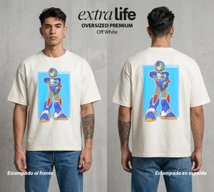 El Robot Azul | El Robot del Bien #02375 - Playera Oversized Premium | Off White - Foto en modelo