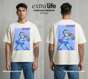 El Robot Azul | El Azul del Poder #02376 - Playera Oversized Premium | Off White - Foto en modelo