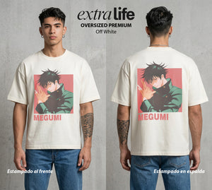 El Arte de las Maldiciones | El Brujo de las Bestias #02396 - Playera Oversized Premium | Off White - Foto en modelo