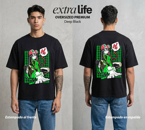 La Academia de Heroes | La Rana del Bien #02497 - Playera Oversized Premium | Deep Black - Foto en modelo