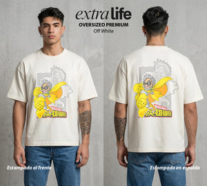 La Academia de Heroes | El Plus Ultra Anciano #02500 - Playera Oversized Premium | Off White - Foto en modelo