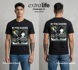 La Academia de Heroes | El Corazon del Plus Ultra #02518 - Playera Standard Fit | Deep Black - Foto en modelo