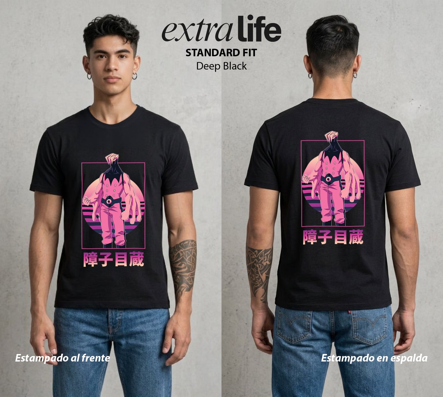 La Academia de Heroes | El Heroe del Atardecer al Atardecer #02534 - Playera Standard Fit | Deep Black - Foto en modelo
