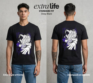 La Academia de Heroes | La Coneja del Poder #02570 - Playera Standard Fit | Deep Black - Foto en modelo