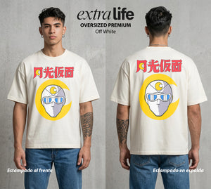 El Heroe de la Luna | El Heroe de la Luna con Mascara #02623 - Playera Oversized Premium | Off White - Foto en modelo
