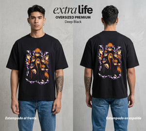 La Aldea Oculta | Zorro de Nueve Colas #02741 - Playera Oversized Premium | Deep Black - Foto en modelo