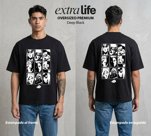 La Aldea Oculta | Zorro de Nueve Colas #02743 - Playera Oversized Premium | Deep Black - Foto en modelo