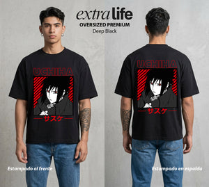 La Aldea Oculta | Zorro de Nueve Colas #02794 - Playera Oversized Premium | Deep Black - Foto en modelo