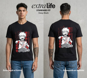 La Aldea Oculta | Zorro de Nueve Colas #02806 - Playera Standard Fit | Deep Black - Foto en modelo
