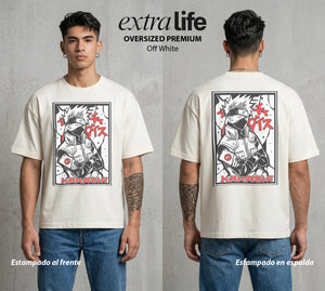 La Aldea Oculta | Spiritu del Zorro #02818 - Playera Oversized Premium | Off White - Foto en modelo