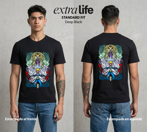 La Aldea Oculta | Zorro de Nueve Colas #02850 - Playera Standard Fit | Deep Black - Foto en modelo