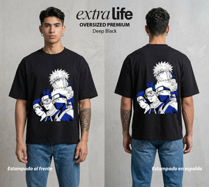 La Aldea Oculta | Zorro de Nueve Colas #02853 - Playera Oversized Premium | Deep Black - Foto en modelo