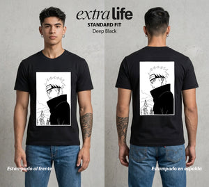 La Aldea Oculta | El Niño del Amor #02885 - Playera Standard Fit | Deep Black - Foto en modelo