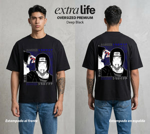 La Aldea Oculta | Zorro de Nueve Colas #02912 - Playera Oversized Premium | Deep Black - Foto en modelo