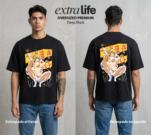 La Aldea Oculta | Zorro de Nueve Colas #02915 - Playera Oversized Premium | Deep Black - Foto en modelo