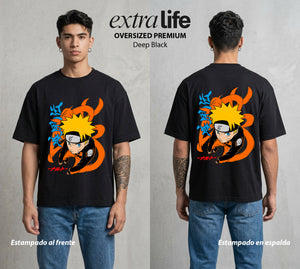 La Aldea Oculta | Zorro de Nueve Colas #02926 - Playera Oversized Premium | Deep Black - Foto en modelo