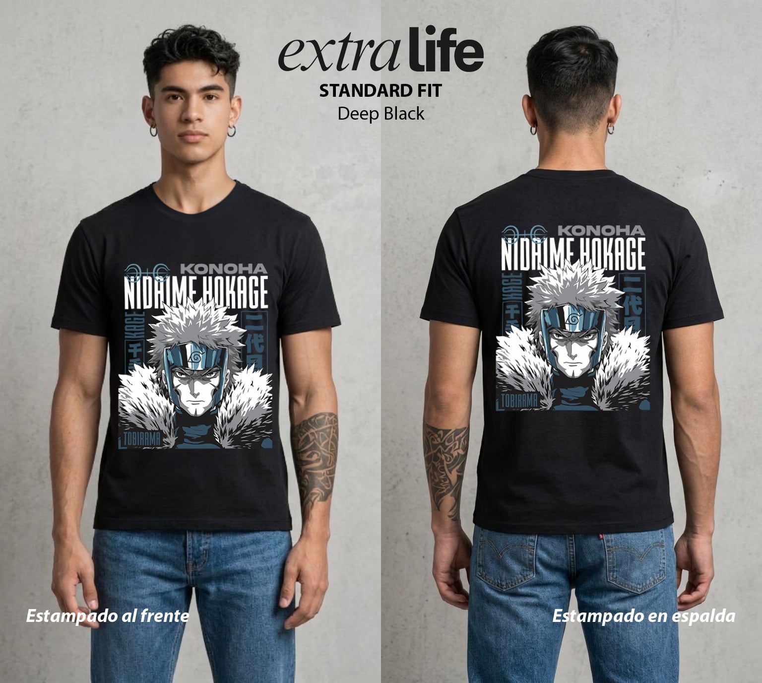 La Aldea Oculta | Zorro de Nueve Colas #02930 - Playera Standard Fit | Deep Black - Foto en modelo