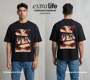 La Aldea Oculta | Zorro de Nueve Colas #02933 - Playera Oversized Premium | Deep Black - Foto en modelo