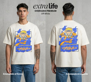 La Aldea Oculta | Zorro de Nueve Colas #02935 - Playera Oversized Premium | Off White - Foto en modelo