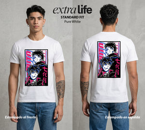 La Aldea Oculta | Zorro de Nueve Colas #02936 - Playera Standard Fit | Pure White - Foto en modelo
