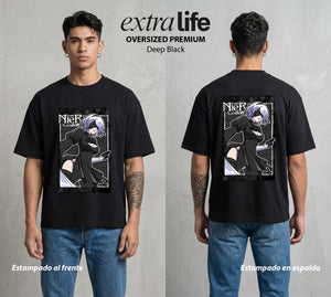 El Mundo Post-Apocaliptico | La Androide del Fin #02966 - Playera Oversized Premium | Deep Black - Foto en modelo