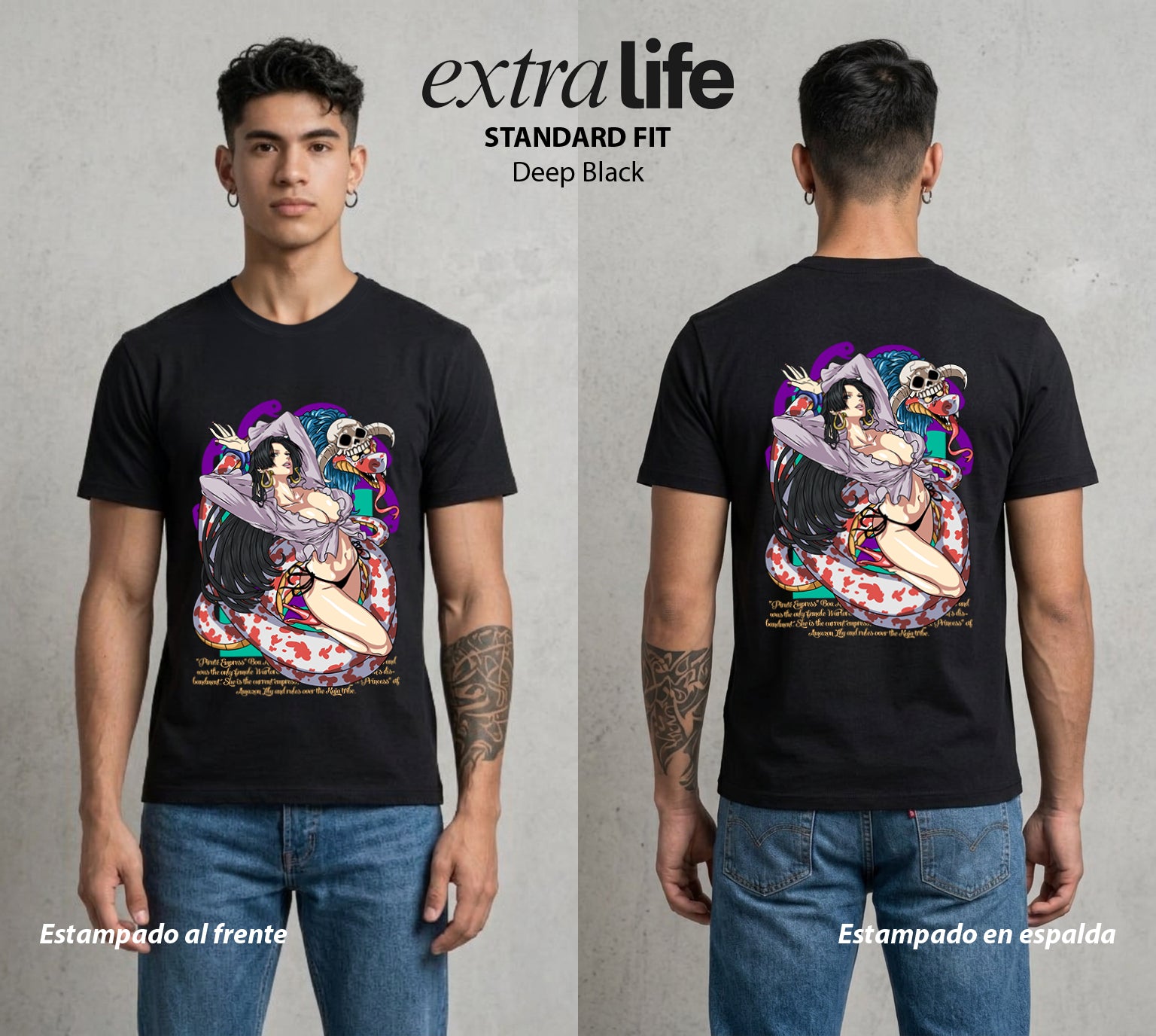 Mar de los Piratas | Amor Petrificado #03045 - Playera Standard Fit | Deep Black - Foto en modelo