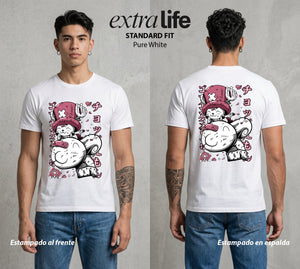 Mar de los Piratas | El Medico Reno #03077 - Playera Standard Fit | Pure White - Foto en modelo