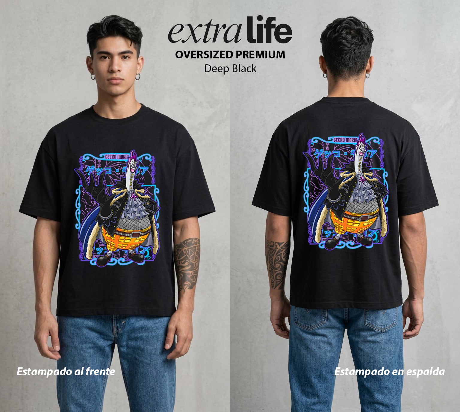 Mar de los Piratas | Las Sombras del Capitan #03110 - Playera Oversized Premium | Deep Black - Foto en modelo