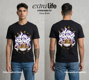 Mar de los Piratas | La Promesa del Mar #03128 - Playera Standard Fit | Deep Black - Foto en modelo