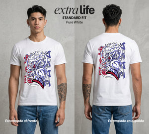 Mar de los Piratas | La Promesa del Mar #03132 - Playera Standard Fit | Pure White - Foto en modelo