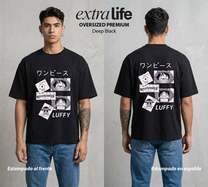 Mar de los Piratas | Rey de los Piratas #03151 - Playera Oversized Premium | Deep Black - Foto en modelo
