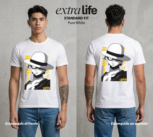 Mar de los Piratas | El Futuro Rey #03157 - Playera Standard Fit | Pure White - Foto en modelo