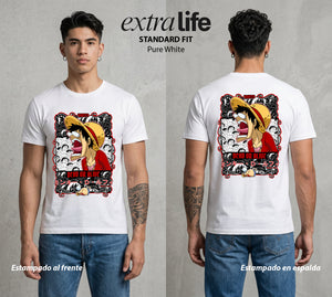 Mar de los Piratas | Capitan de Goma Vivo o Muerto #03162 - Playera Standard Fit | Pure White - Foto en modelo