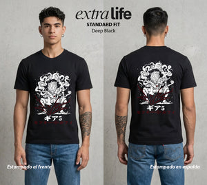 Mar de los Piratas | Capitan Desatado #03183 - Playera Standard Fit | Deep Black - Foto en modelo