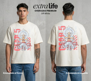 Mar de los Piratas | Capitan en Modo Bestia #03192 - Playera Oversized Premium | Off White - Foto en modelo