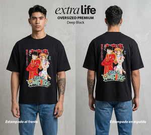 Mar de los Piratas | La Navegante #03232 - Playera Oversized Premium | Deep Black - Foto en modelo
