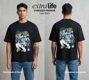 Mar de los Piratas | El del Sombrero de Paja #03235 - Playera Oversized Premium | Deep Black - Foto en modelo