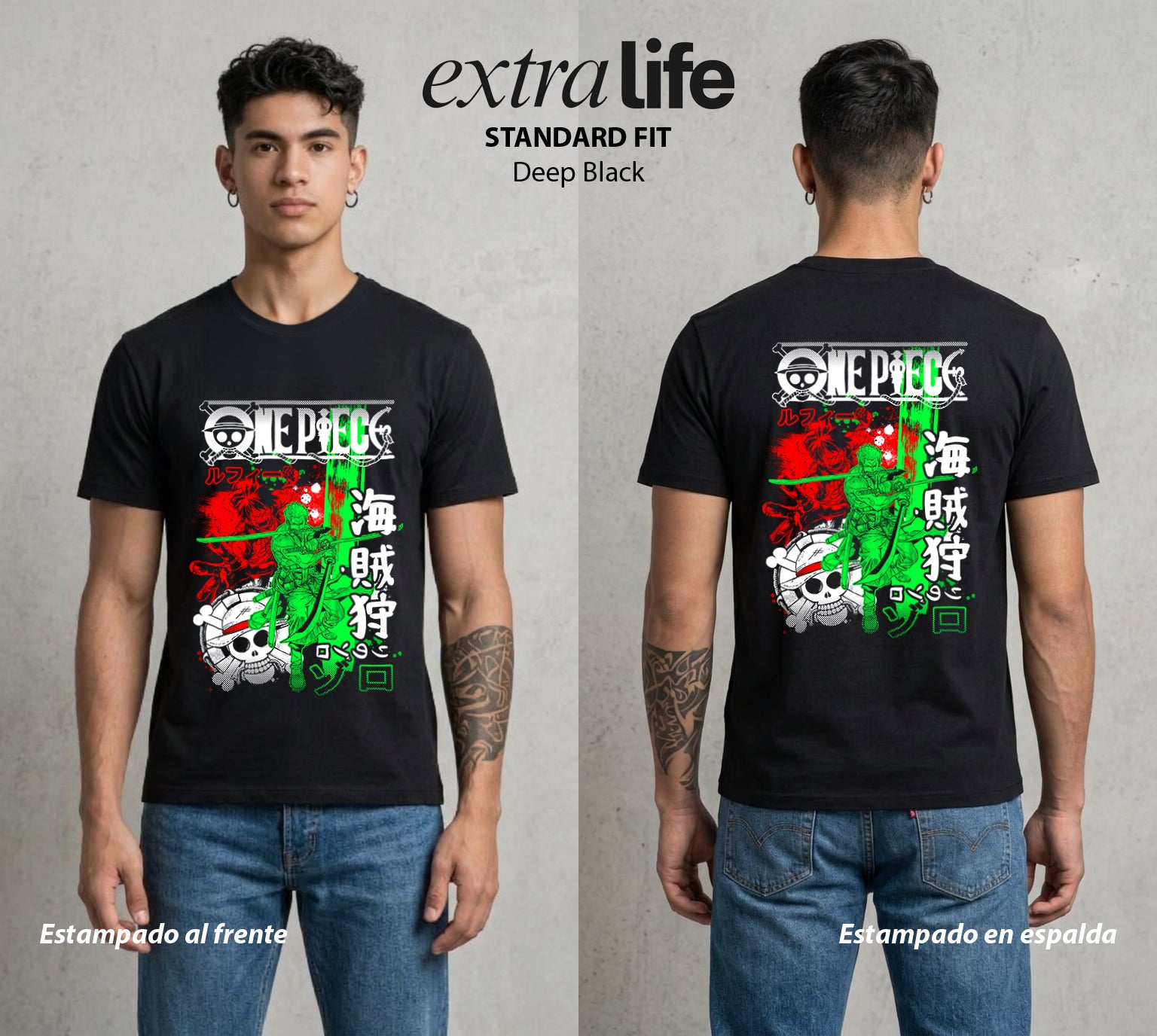 Mar de los Piratas | Tres Espadas #03249 - Playera Standard Fit | Deep Black - Foto en modelo