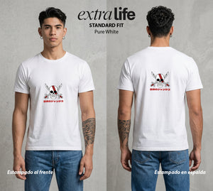 Mar de los Piratas | El Capitan del Rojo #03310 - Playera Standard Fit | Pure White - Foto en modelo